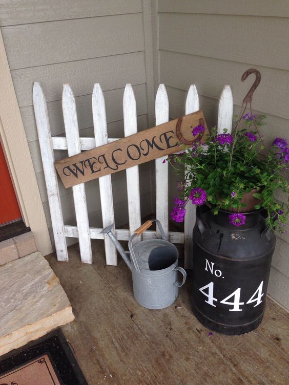 25 DIY Decorating Ideas to &quot;Spring&quot; Up Your Front Porch