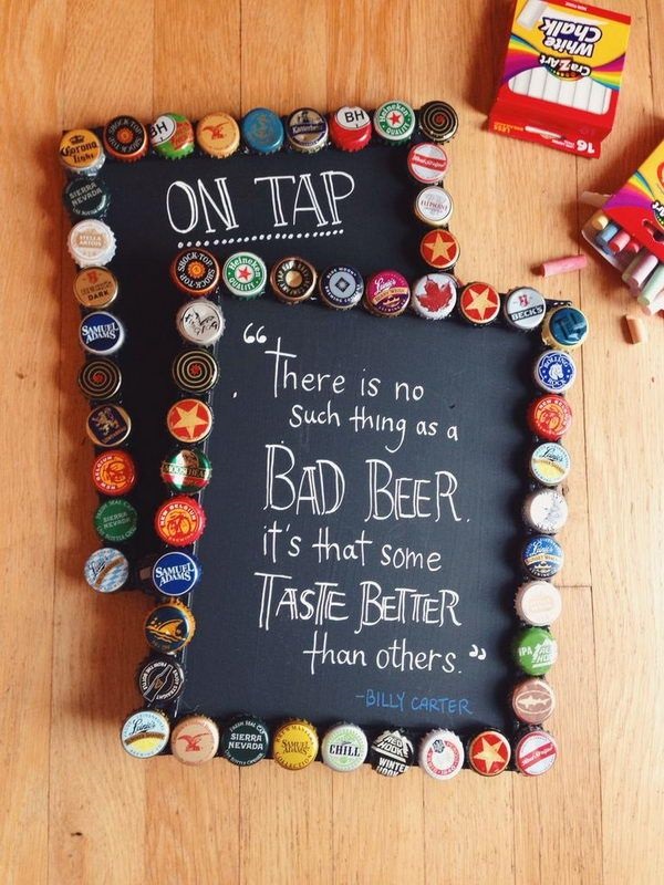 DIY Bottlecap Picture Frames. How about this picture frame decorated with unwanted beer bottle caps? A great craft to add homemade and styish touch to your decor. 