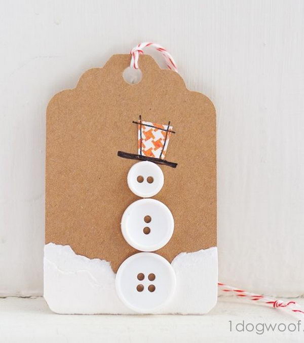 Button Snowman Gift Tag. 