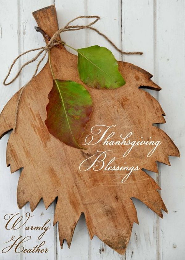 Leaf Shaped Cutting Board. 