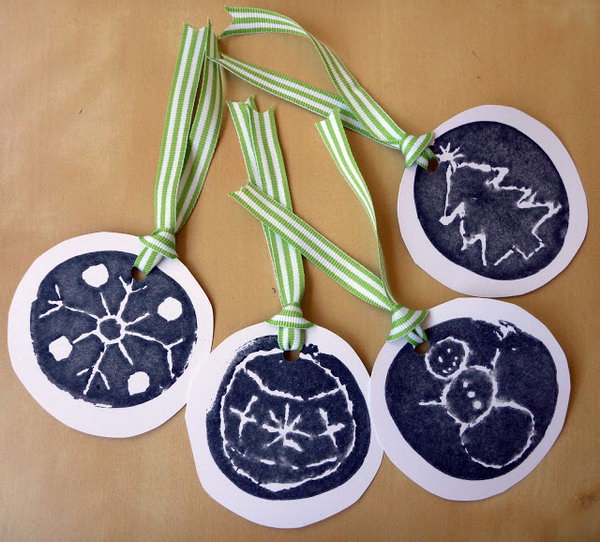 Potato Stamp Gift Tags. 