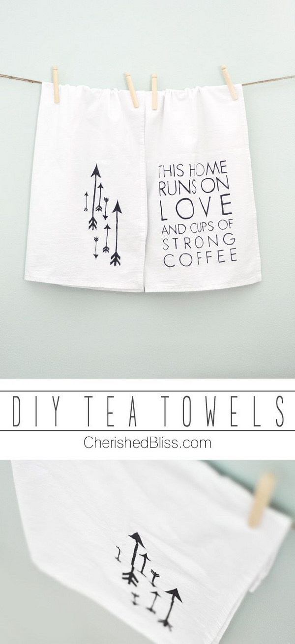DIY Towels for Coffee Lovers. This makes a great gift for any coffee lovers! 