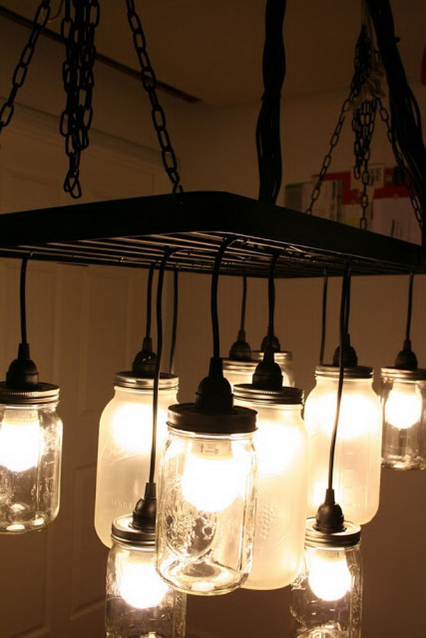 Southern Charm Mason Jar Chandelier. Get the tutorial 