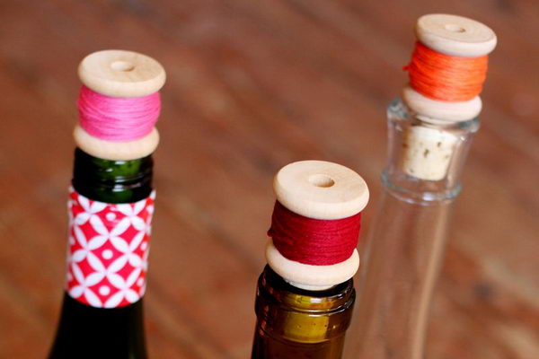 DIY Wine Cork Thread Spool 