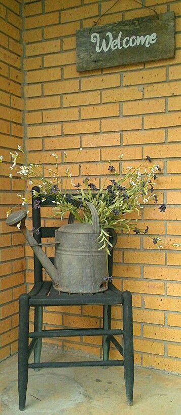 Primitive Decoration for Spring Porch. 