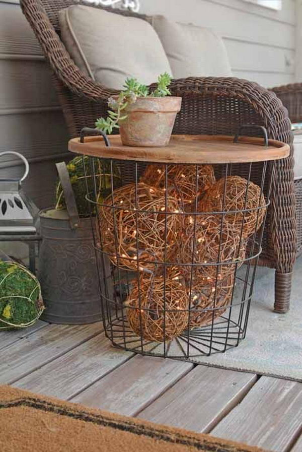 Lighted Grapevine Balls in a Side Table. 