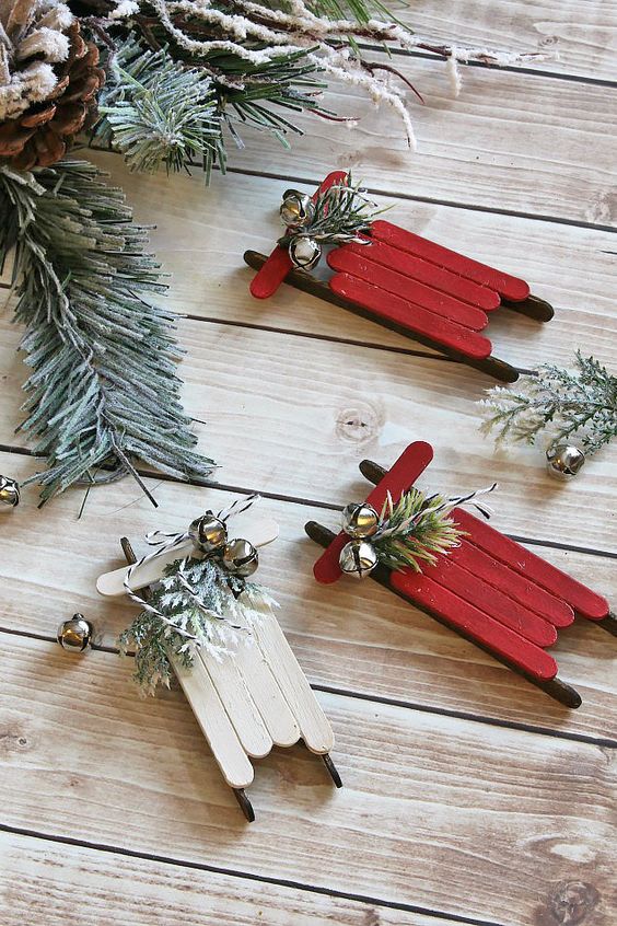 Rustic Popsicle Stick Christmas Ornaments. 