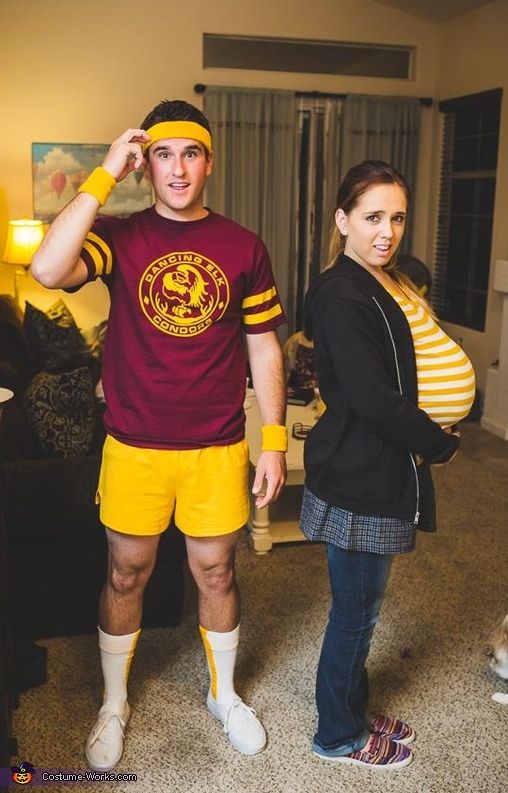 Juno and Paulie Bleeker Couple's Halloween Costume. 