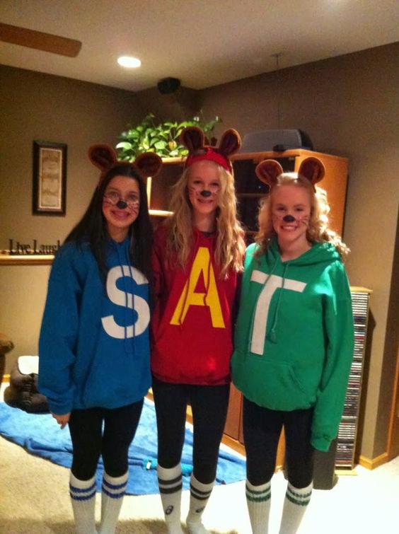 30 Halloween  Costumes For Best Friends 