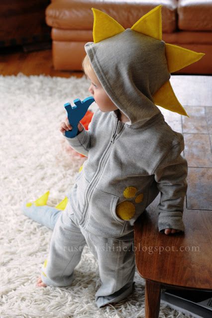 Toddler Dinosaur Costume. 